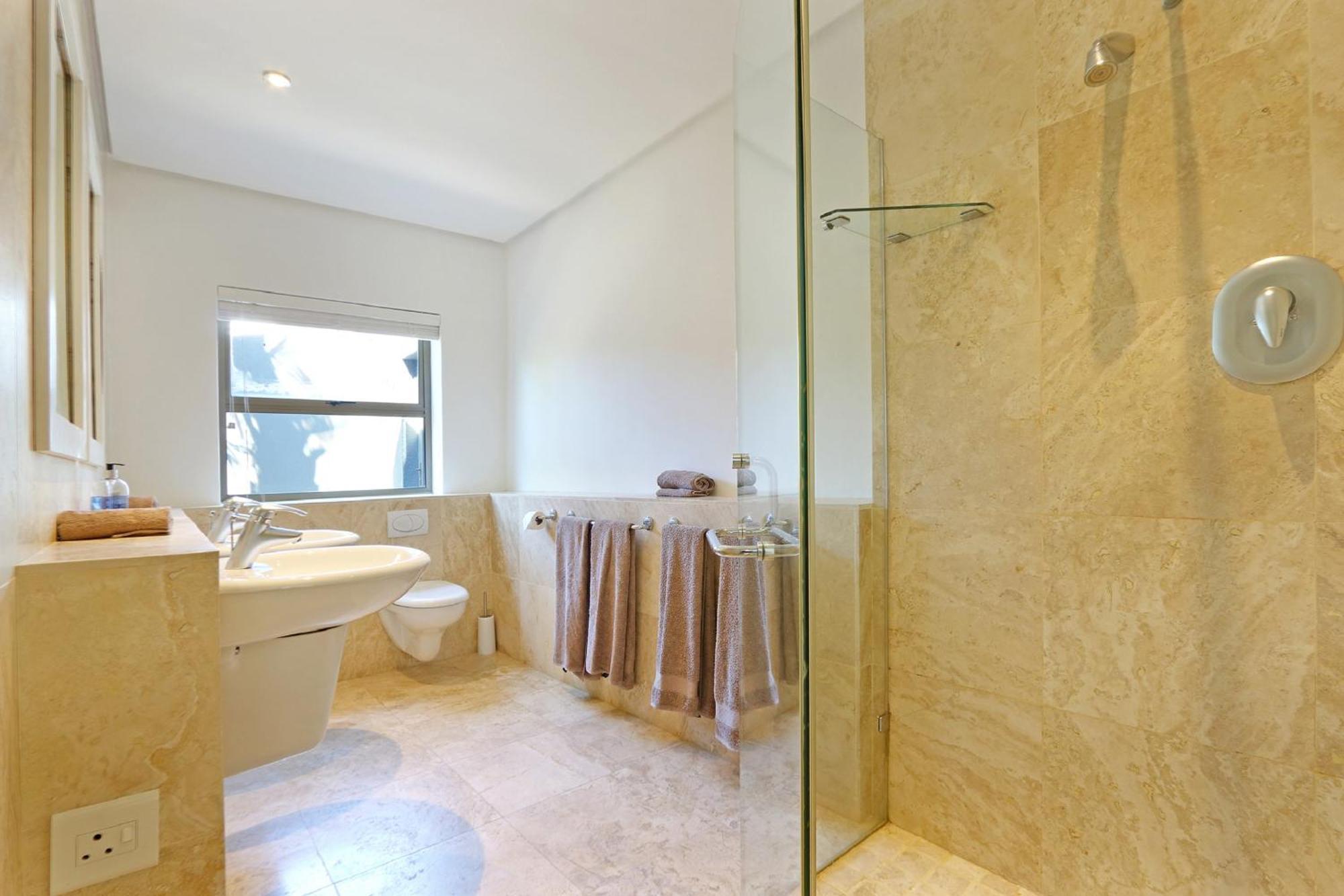 Valtameri By Totalstay Camps Bay Екстер'єр фото
